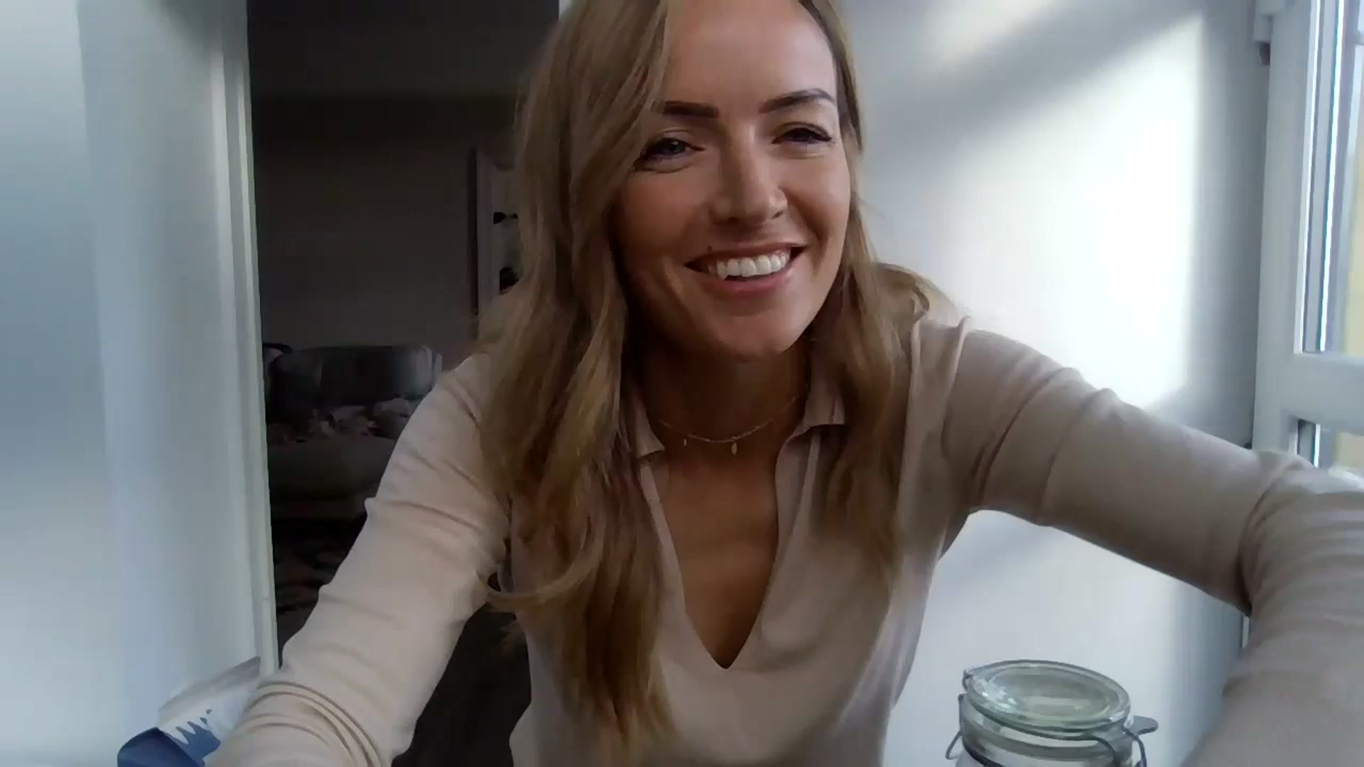 Gallery image thumbnail from Courtney's myfreecams stream on, 10/22/2023, 11:01 image 1 of 20