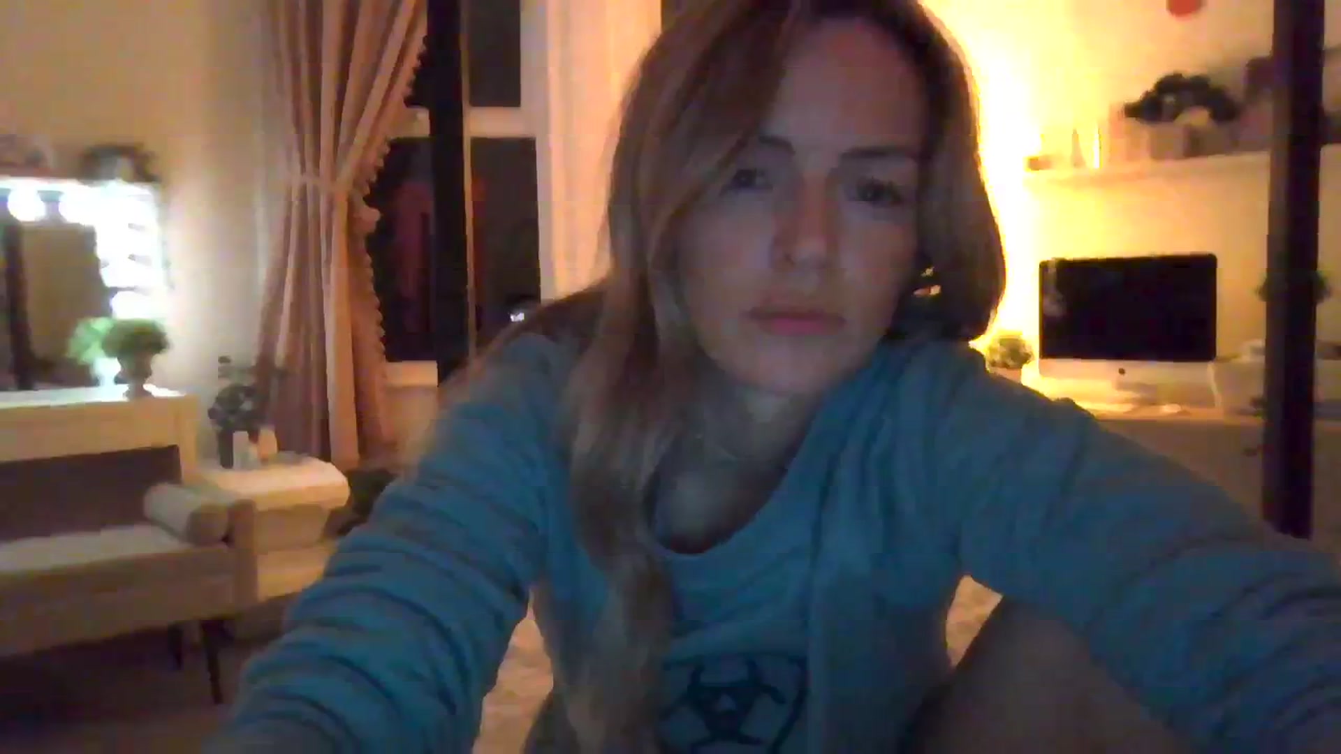 Gallery image thumbnail from Courtney's myfreecams stream on, 10/22/2023, 22:41 image 17 of 20