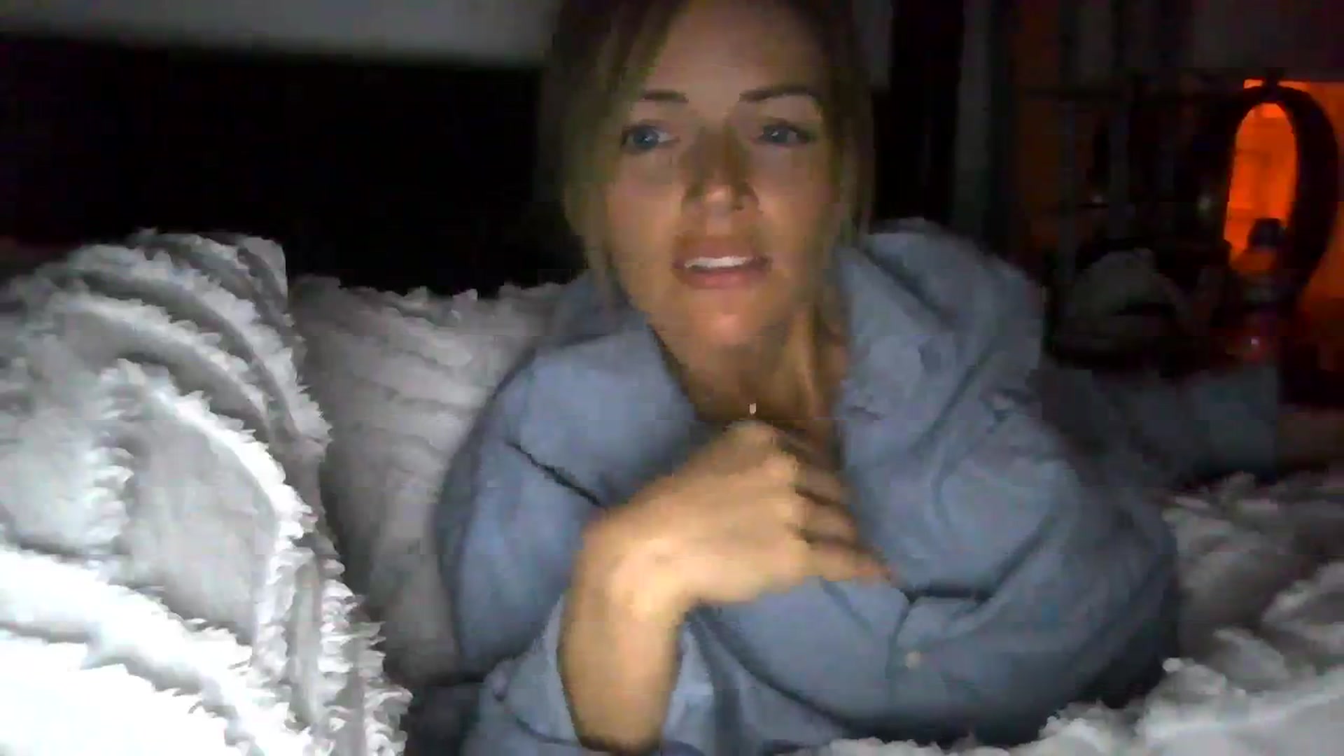 Gallery image thumbnail from Courtney's myfreecams stream on, 10/29/2023, 23:25 image 15 of 20
