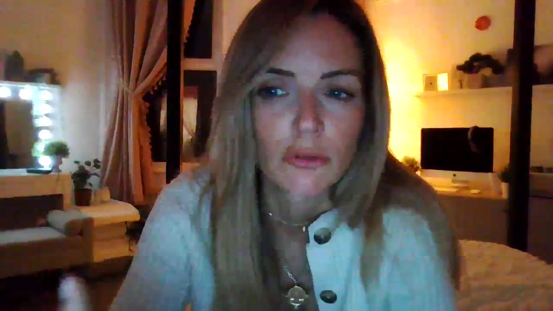 Gallery image thumbnail from Courtney's myfreecams stream on, 10/29/2023, 23:25 image 7 of 20