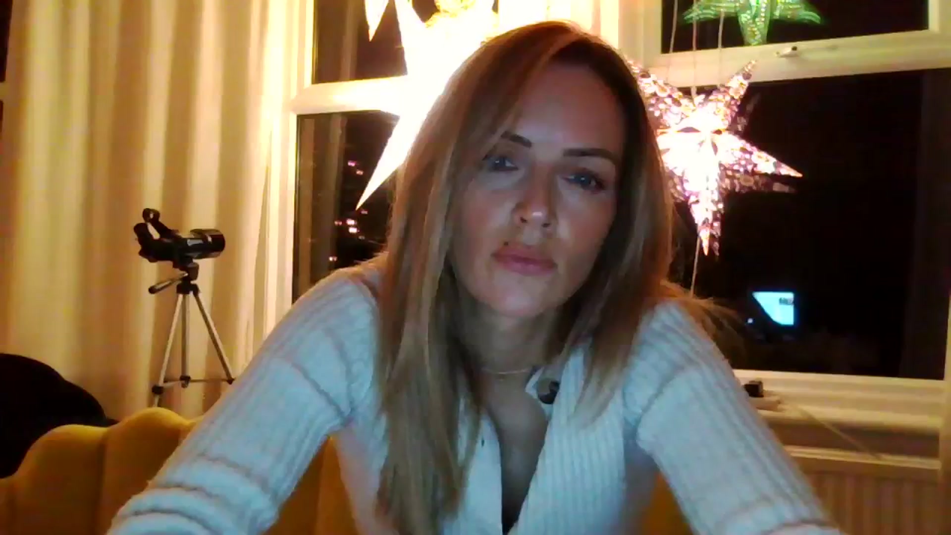 Gallery image thumbnail from Courtney's myfreecams stream on, 11/06/2023, 17:44 image 11 of 20