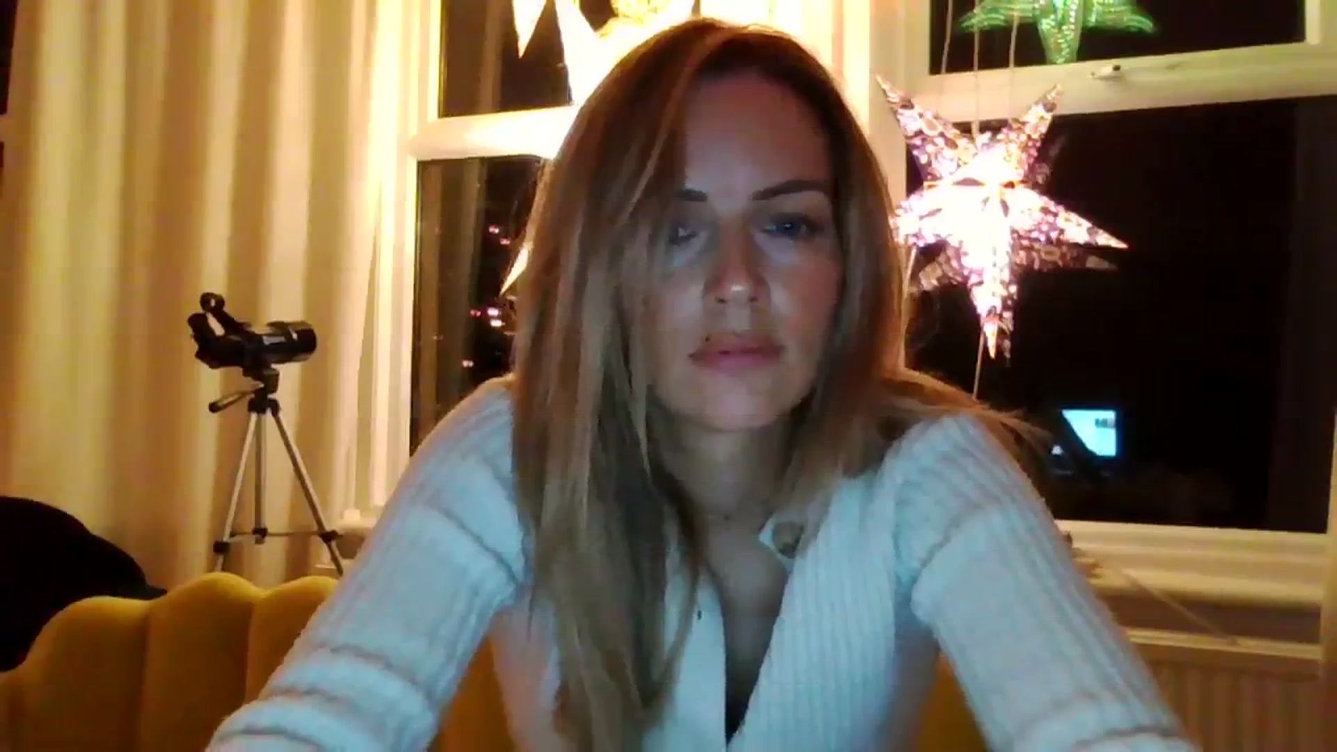 Gallery image thumbnail from Courtney's myfreecams stream on, 11/06/2023, 17:44 image 9 of 20