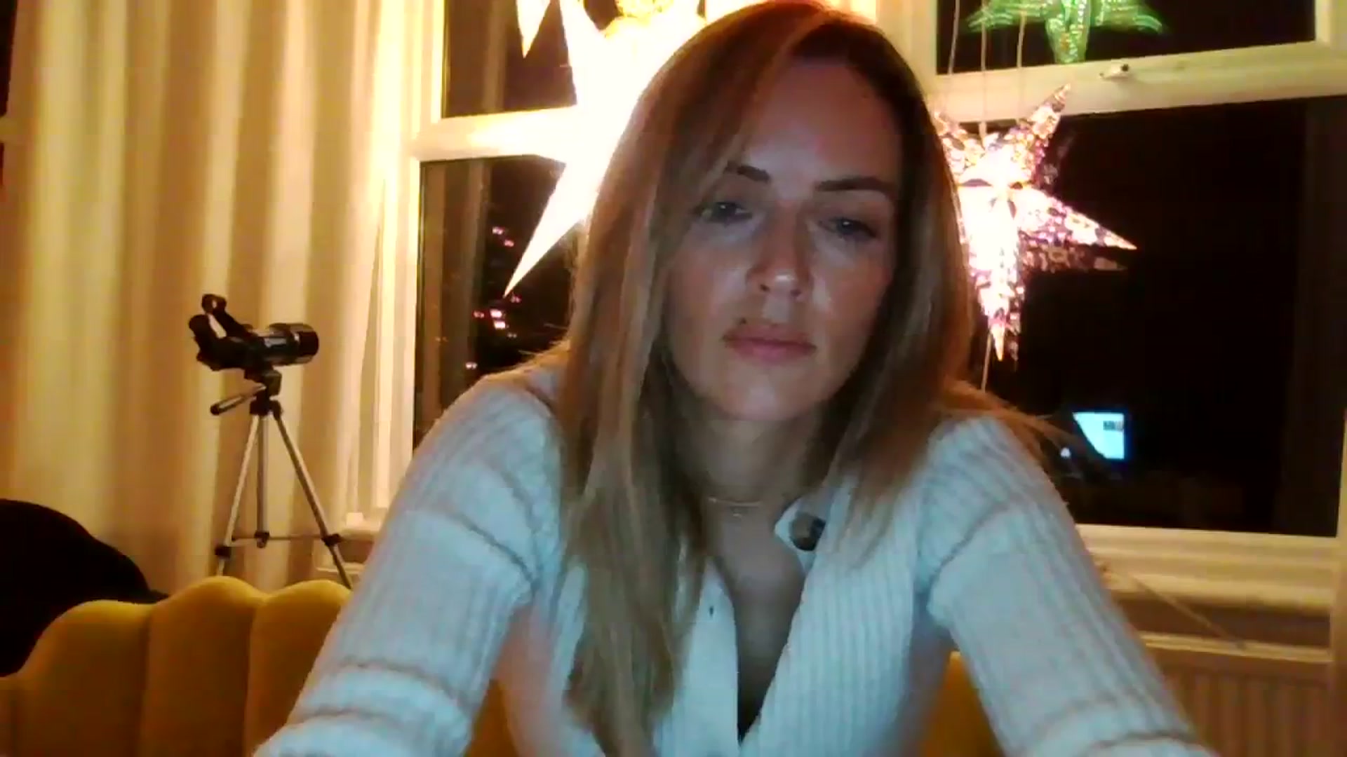 Gallery image thumbnail from Courtney's myfreecams stream on, 11/06/2023, 17:44 image 12 of 20