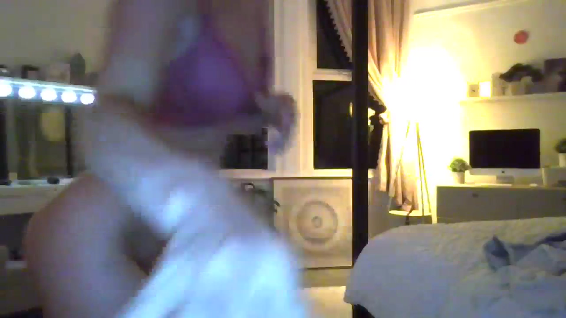 Gallery image thumbnail from Courtney's myfreecams stream on, 11/06/2023, 20:43 image 16 of 20