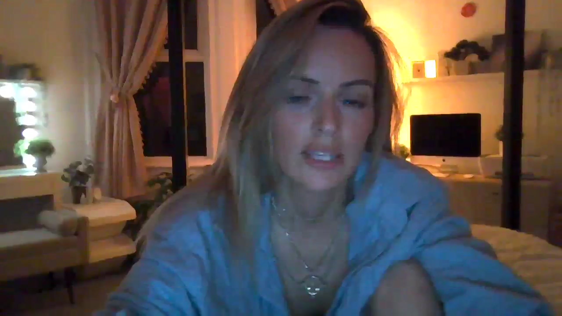 Gallery image thumbnail from Courtney's myfreecams stream on, 11/06/2023, 21:41 image 19 of 20