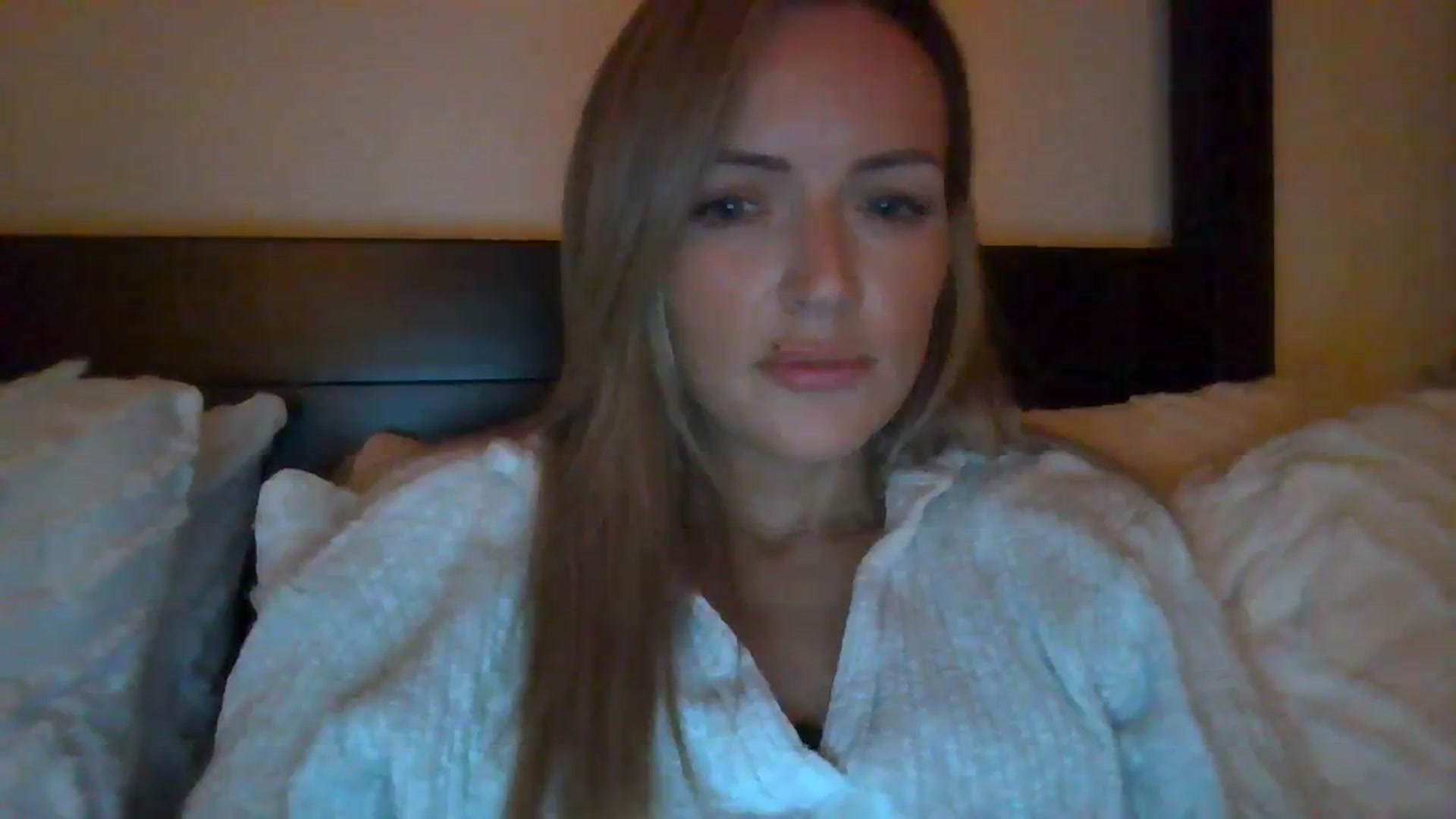 Gallery image thumbnail from Courtney's myfreecams stream on, 11/08/2023, 02:16 image 12 of 20