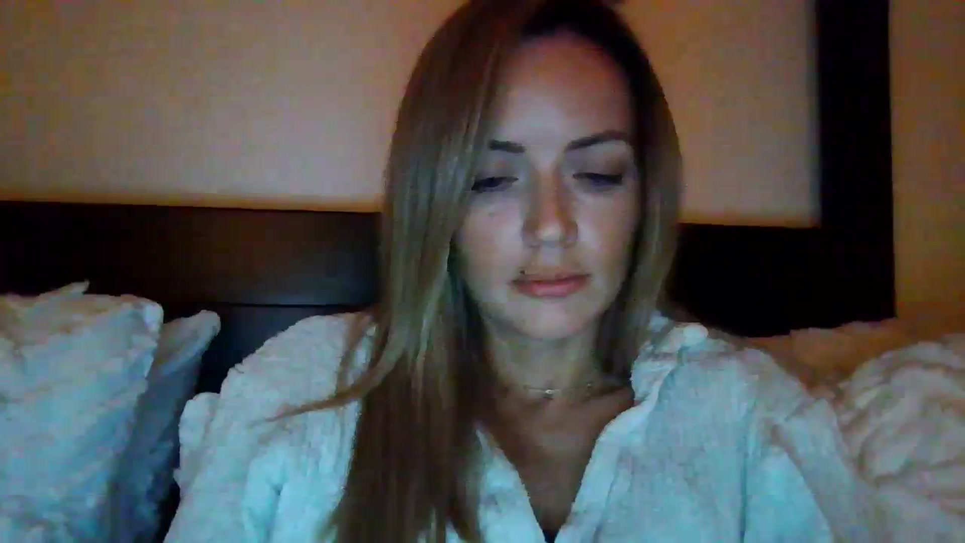 Gallery image thumbnail from Courtney's myfreecams stream on, 11/08/2023, 02:16 image 2 of 20