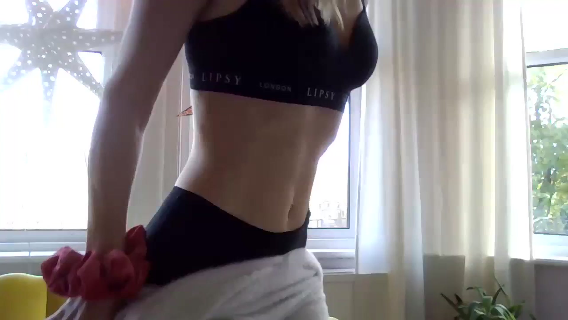 Gallery image thumbnail from Courtney's myfreecams stream on, 11/13/2023, 12:57 image 16 of 20