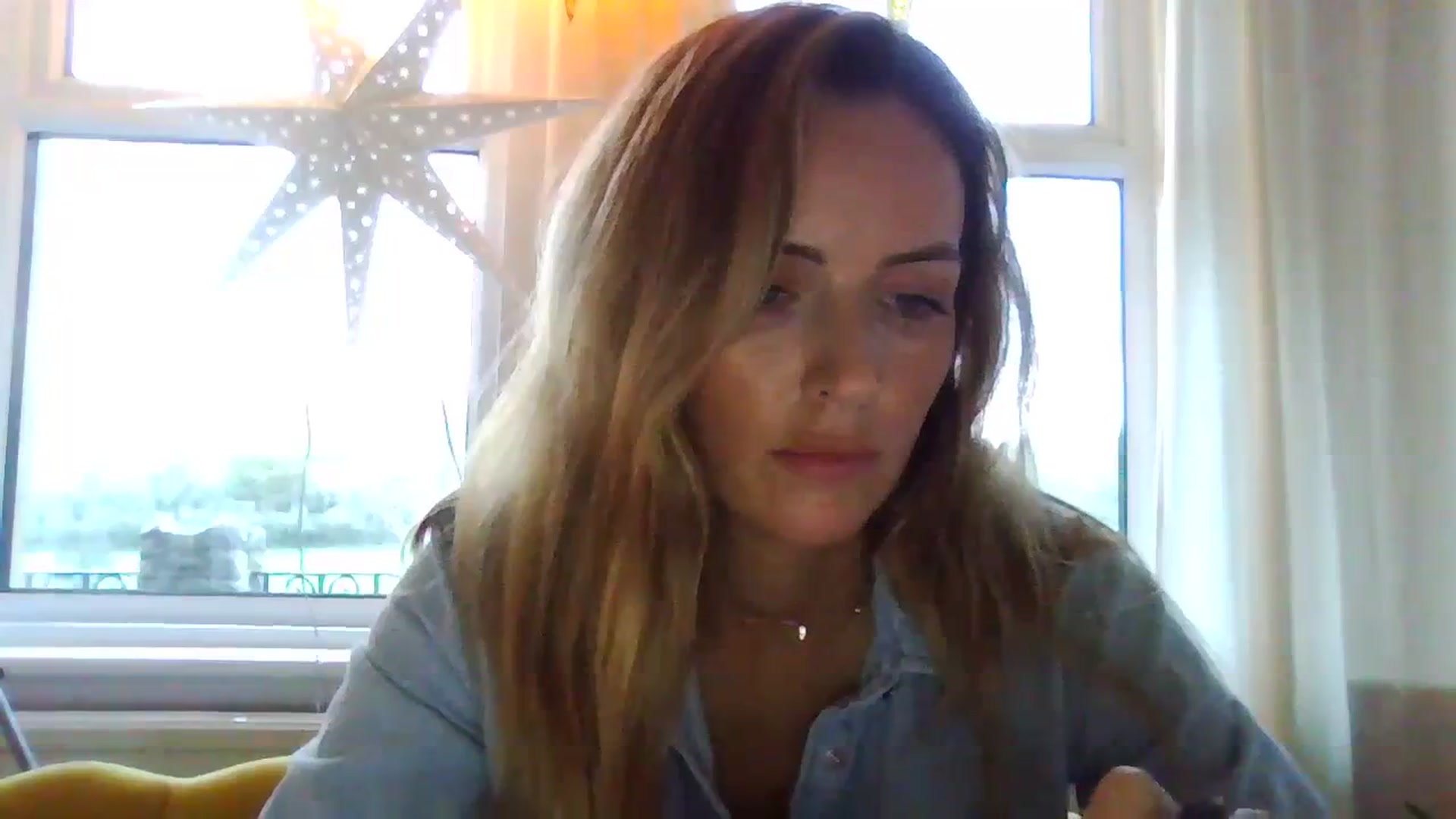 Gallery image thumbnail from Courtney's myfreecams stream on, 11/13/2023, 16:31 image 8 of 20