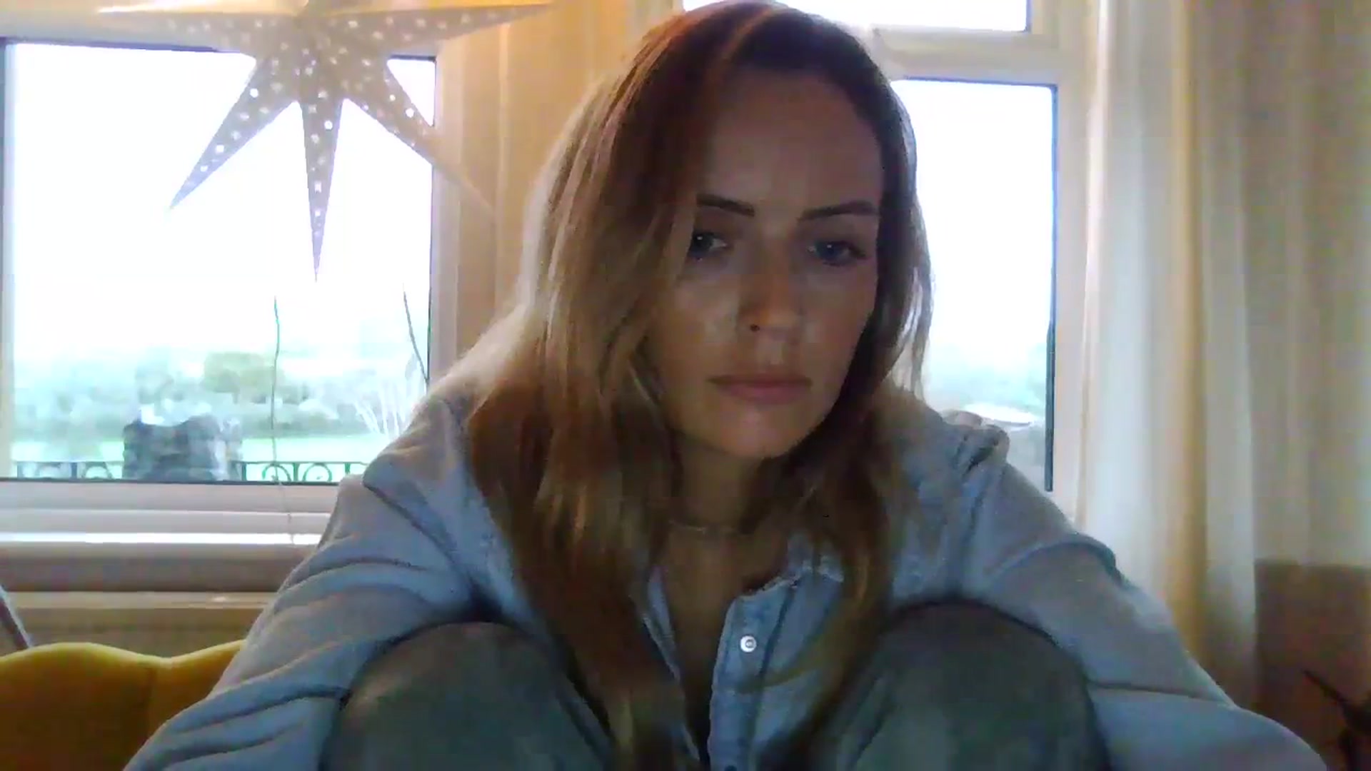 Gallery image thumbnail from Courtney's myfreecams stream on, 11/13/2023, 16:31 image 17 of 20