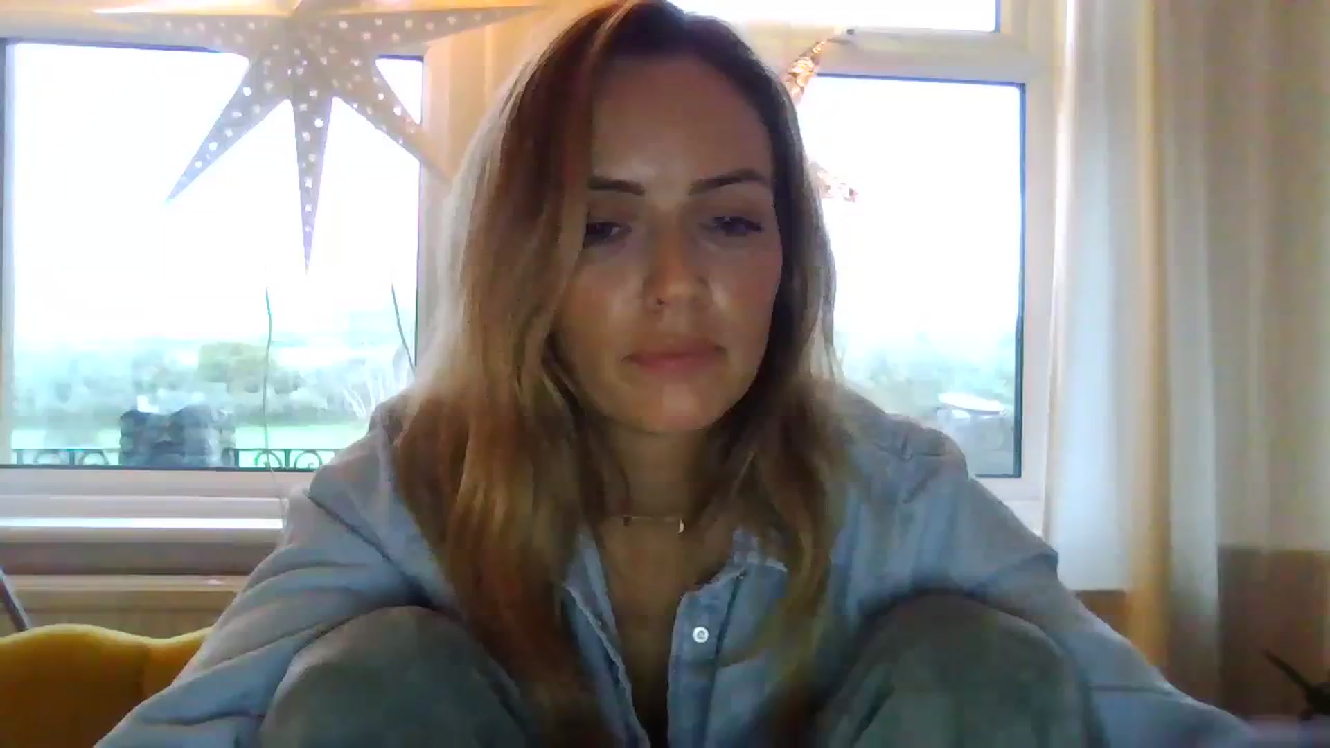 Gallery image thumbnail from Courtney's myfreecams stream on, 11/13/2023, 16:31 image 18 of 20