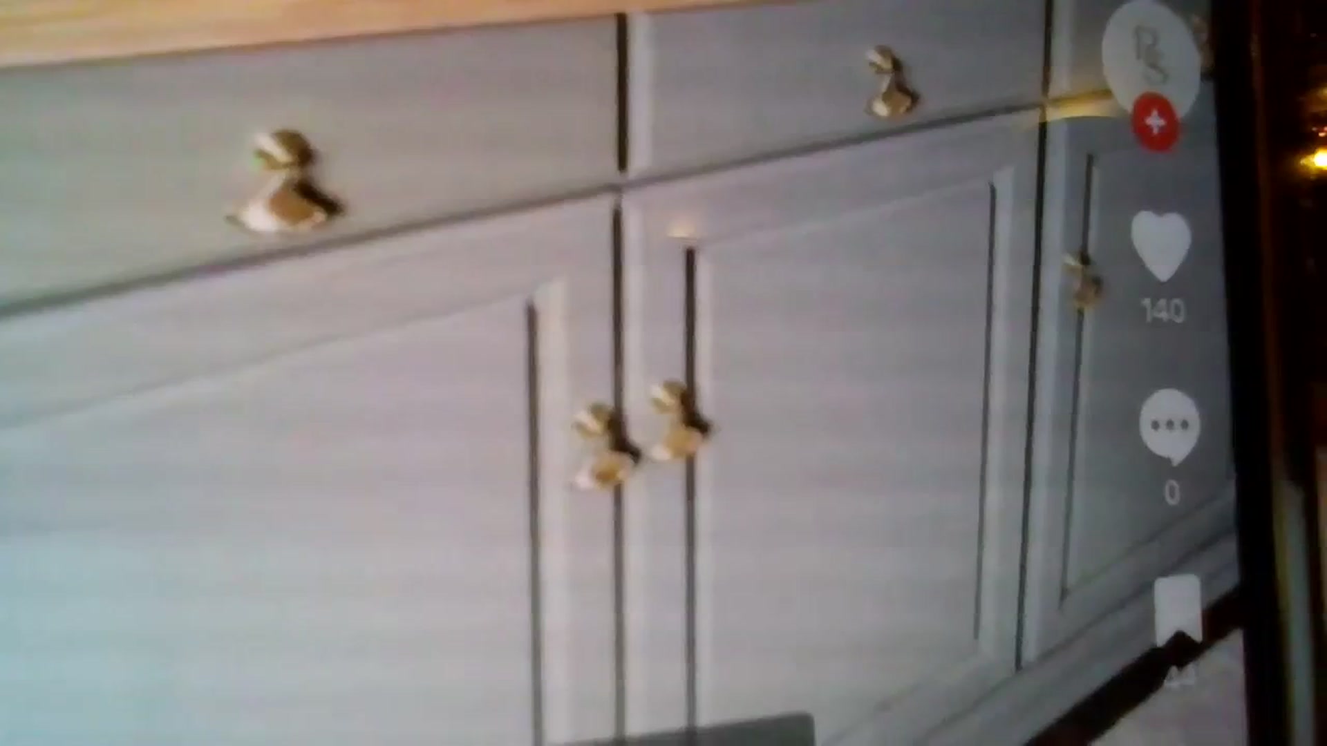 Gallery image thumbnail from Courtney's myfreecams stream on, 11/19/2023, 20:23 image 6 of 20