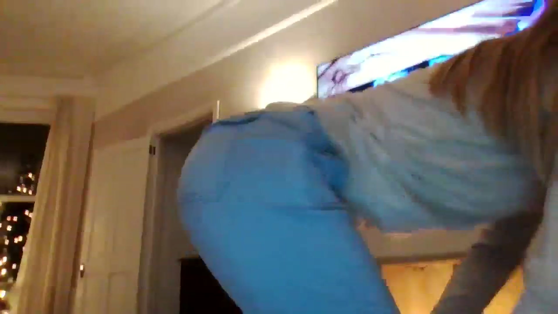 Gallery image thumbnail from Courtney's myfreecams stream on, 11/19/2023, 21:20 image 3 of 20