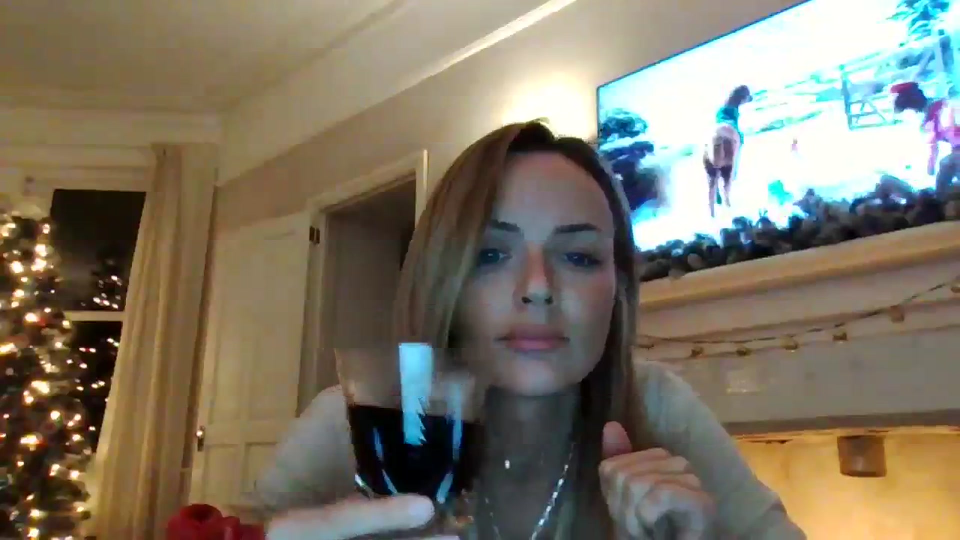 Gallery image thumbnail from Courtney's myfreecams stream on, 11/19/2023, 21:20 image 9 of 20