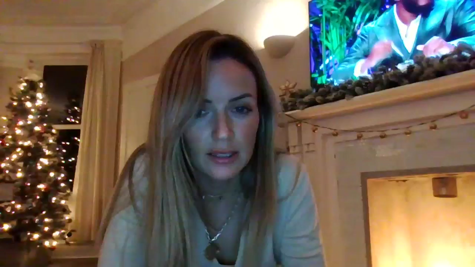 Gallery image thumbnail from Courtney's myfreecams stream on, 11/19/2023, 21:20 image 2 of 20