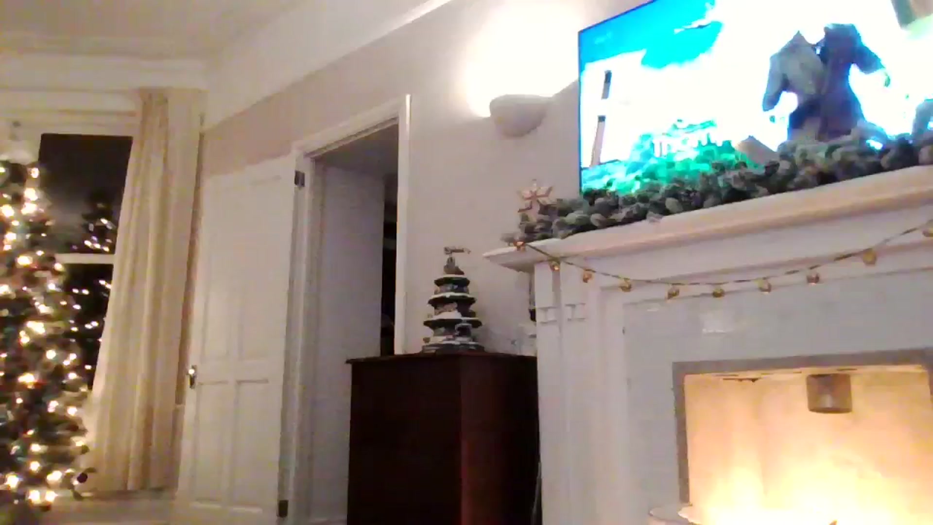 Gallery image thumbnail from Courtney's myfreecams stream on, 11/19/2023, 21:20 image 11 of 20