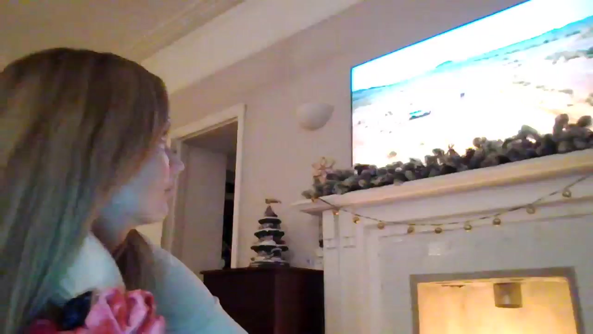 Gallery image thumbnail from Courtney's myfreecams stream on, 11/19/2023, 21:20 image 16 of 20