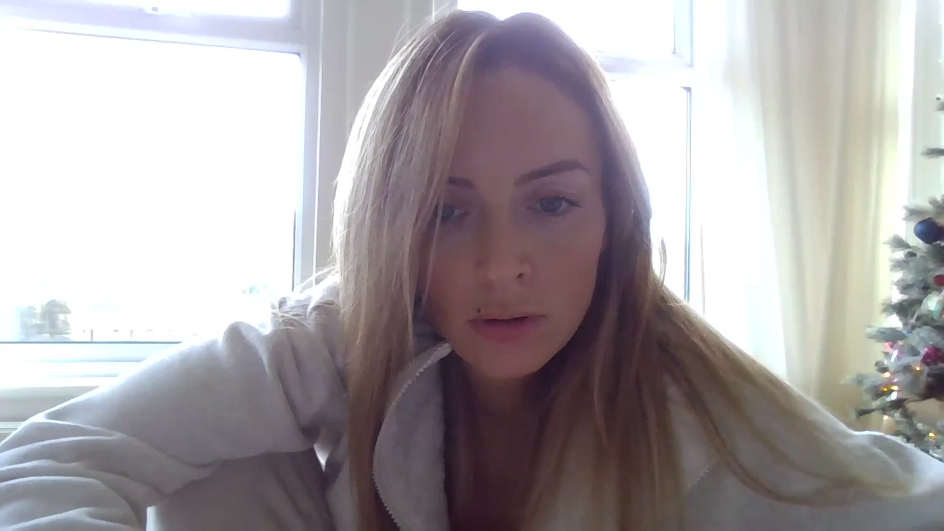 Gallery image thumbnail from Courtney's myfreecams stream on, 11/20/2023, 11:54 image 5 of 20