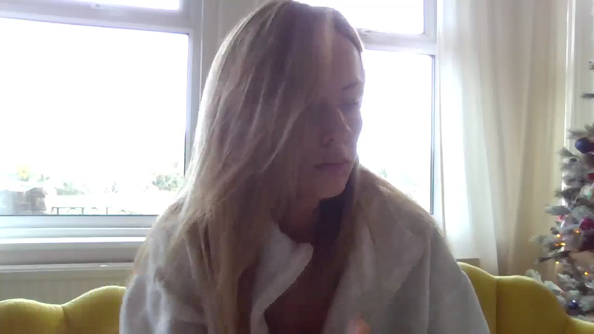 Gallery image thumbnail from Courtney's myfreecams stream on, 11/20/2023, 11:54 image 4 of 20