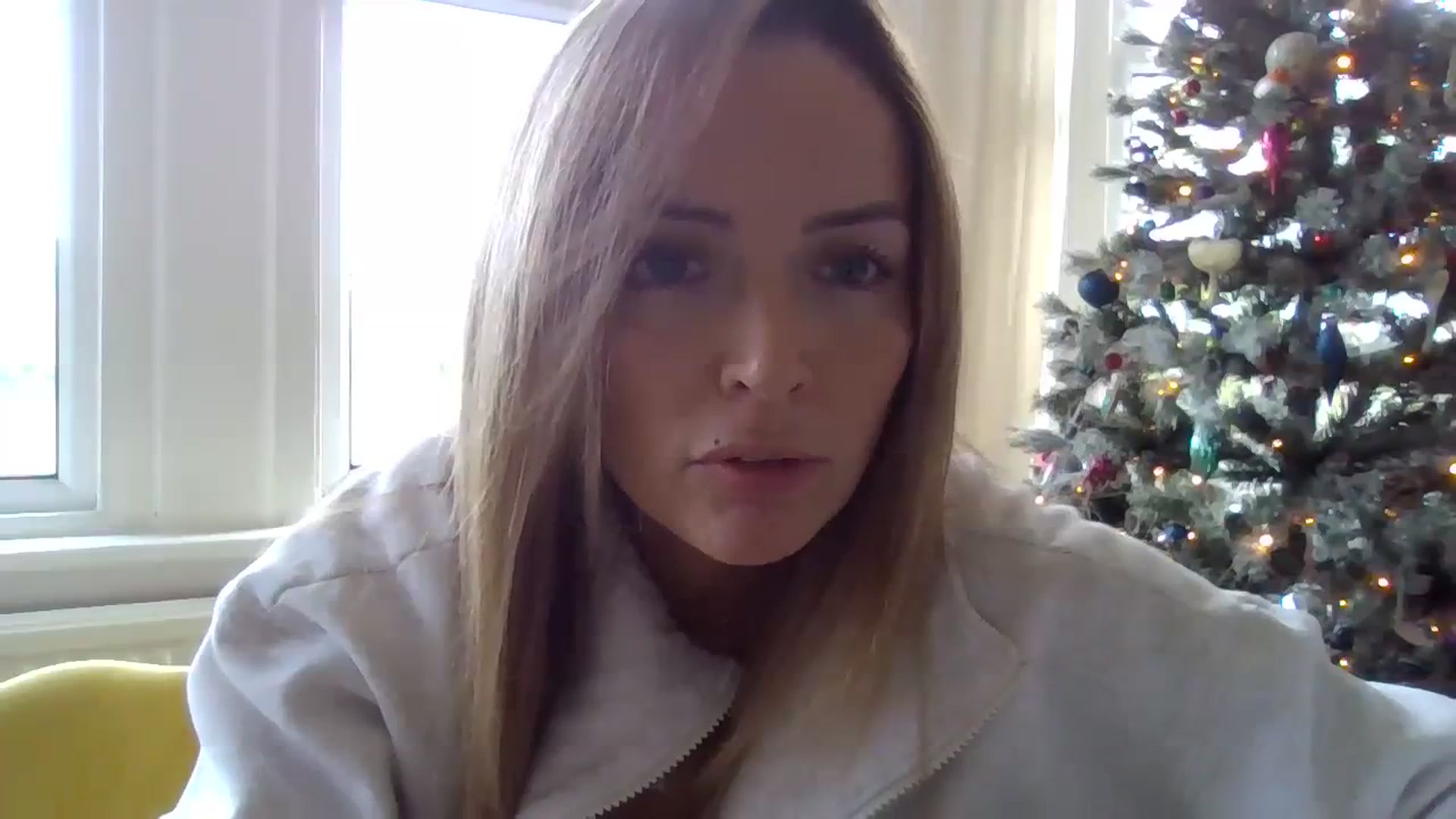 Gallery image thumbnail from Courtney's myfreecams stream on, 11/20/2023, 11:54 image 16 of 20