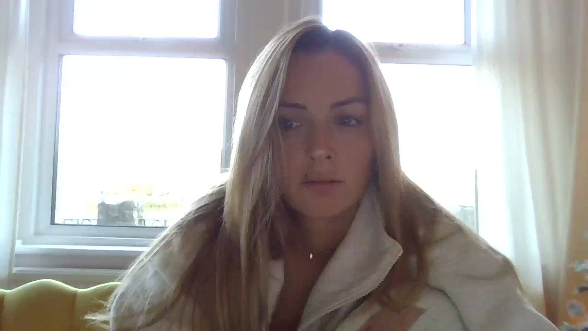 Gallery image thumbnail from Courtney's myfreecams stream on, 11/20/2023, 17:09 image 2 of 20