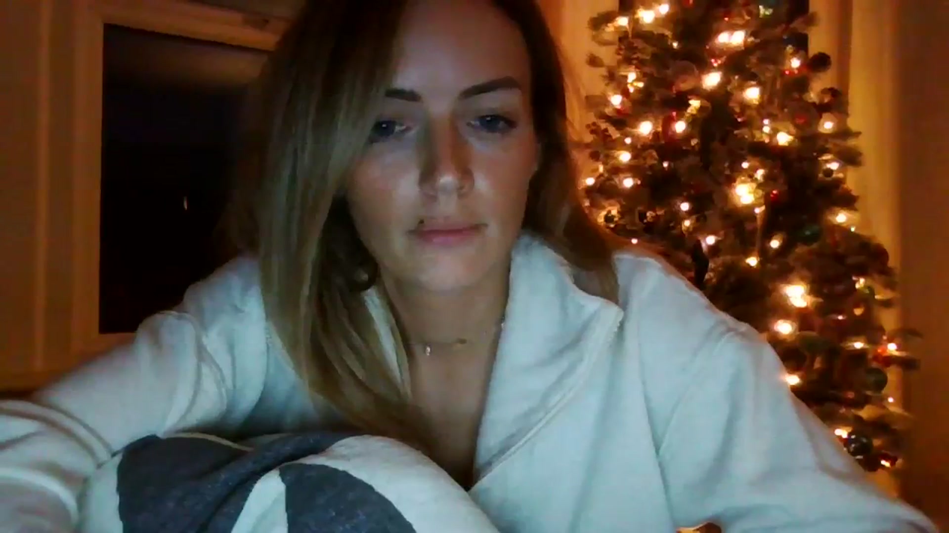 Gallery image thumbnail from Courtney's myfreecams stream on, 11/20/2023, 17:09 image 20 of 20