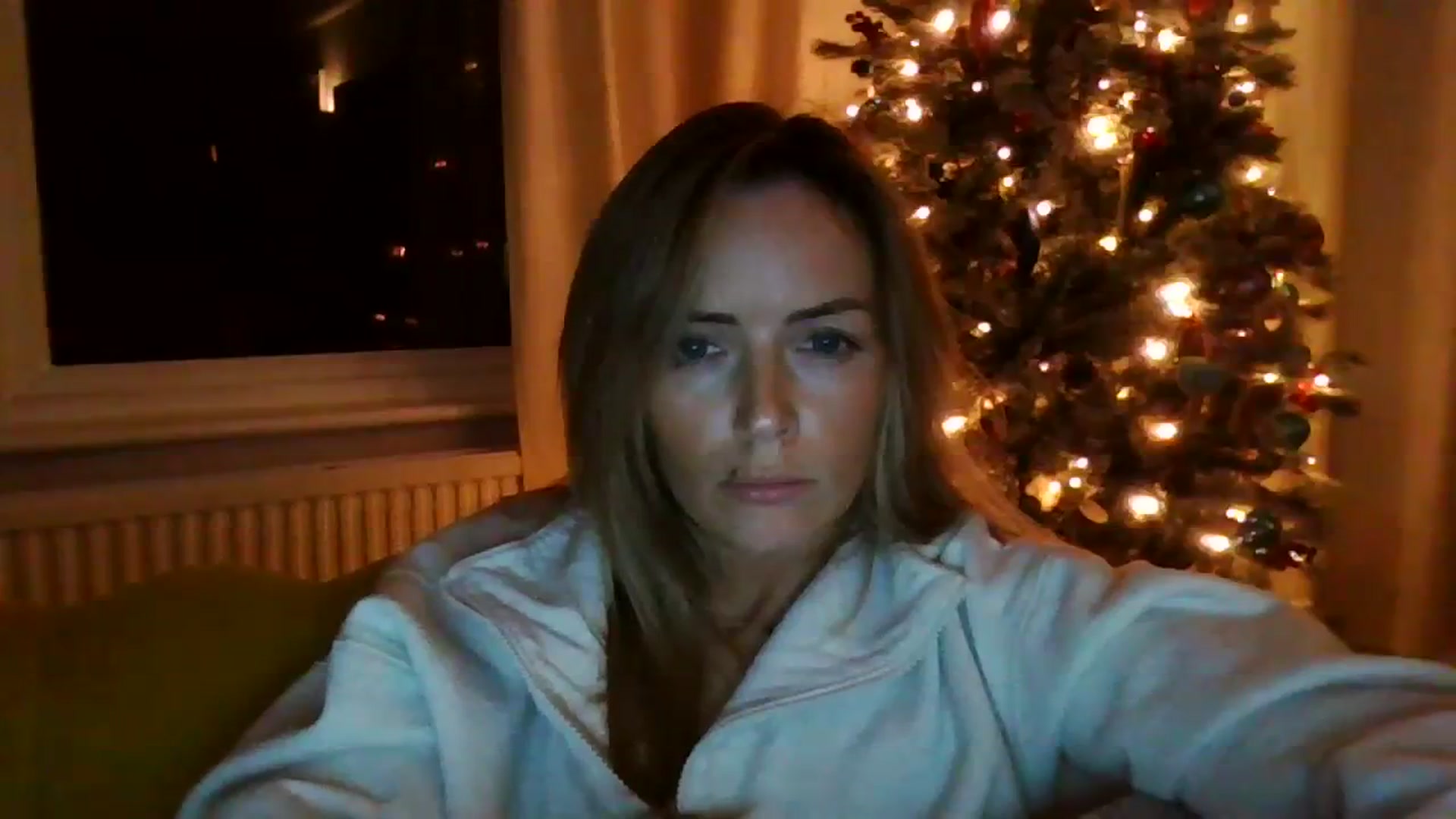 Gallery image thumbnail from Courtney's myfreecams stream on, 11/20/2023, 18:17 image 14 of 20