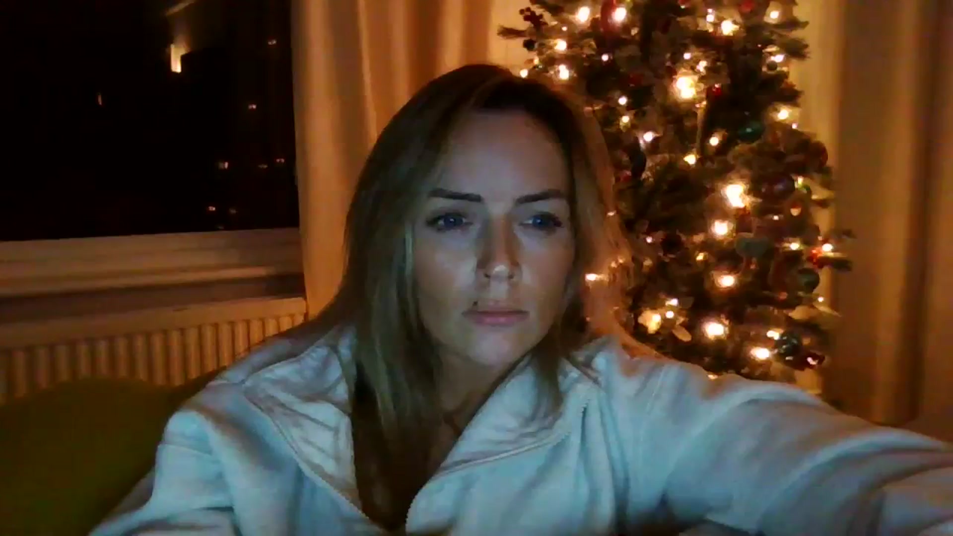 Gallery image thumbnail from Courtney's myfreecams stream on, 11/20/2023, 18:17 image 13 of 20