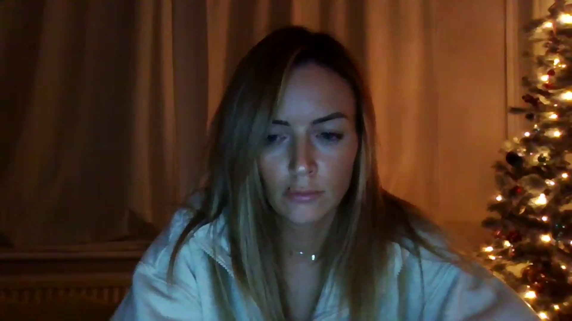 Gallery image thumbnail from Courtney's myfreecams stream on, 11/20/2023, 18:17 image 19 of 20