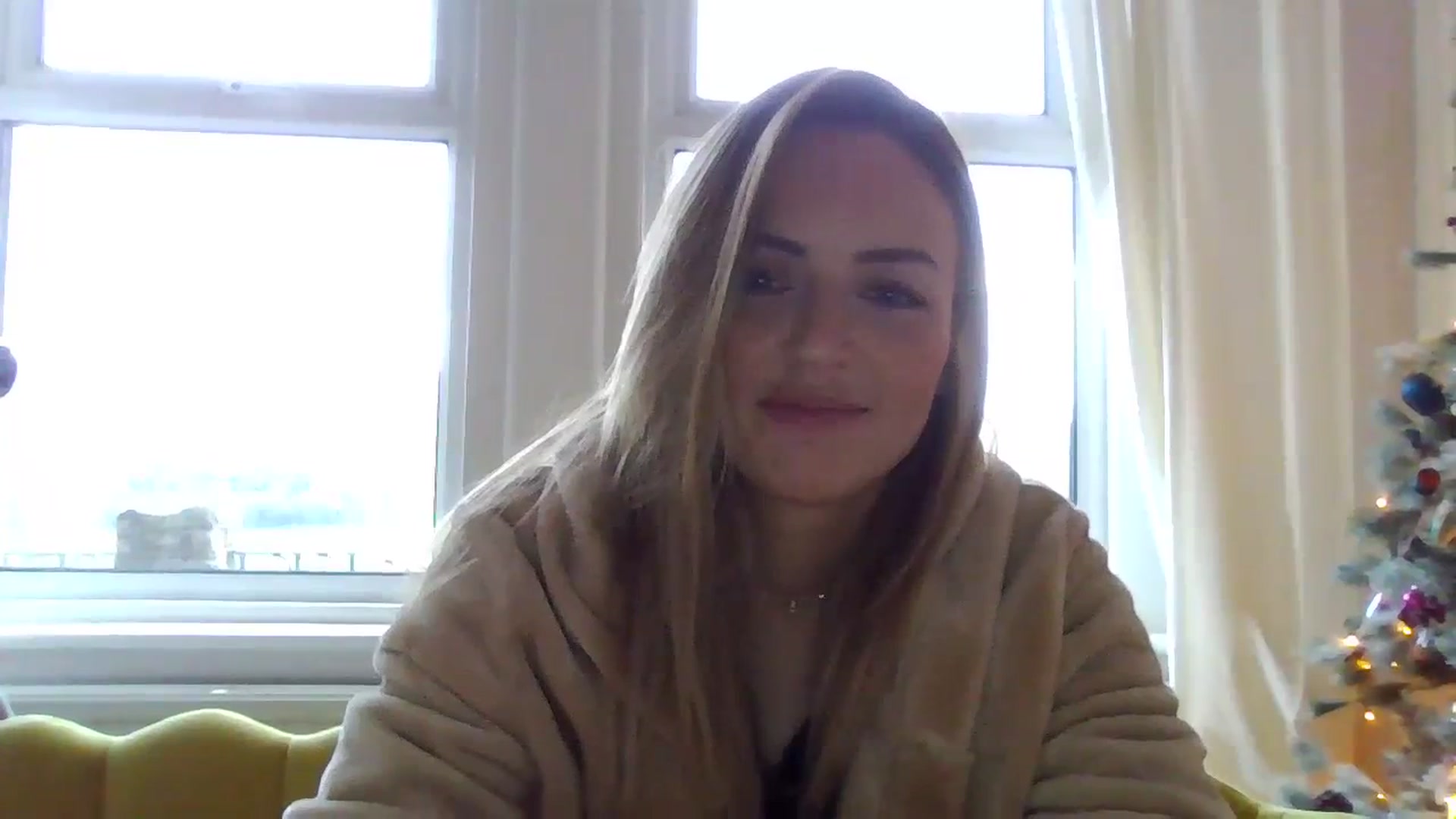 Gallery image thumbnail from Courtney's myfreecams stream on, 11/22/2023, 09:51 image 14 of 20