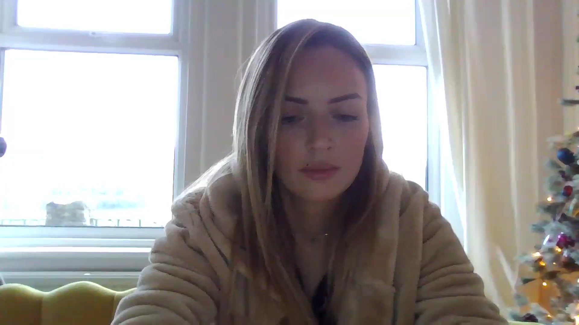 Gallery image thumbnail from Courtney's myfreecams stream on, 11/22/2023, 09:51 image 10 of 20