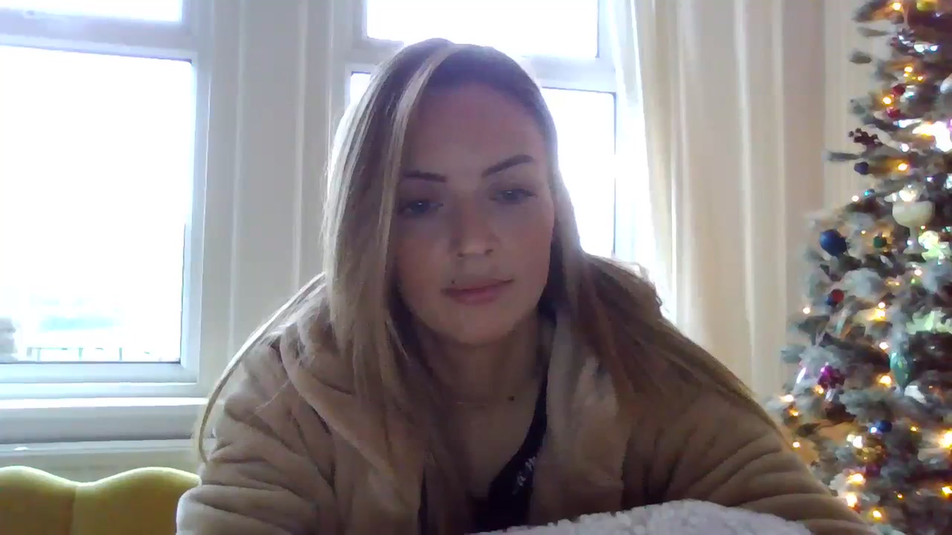 Gallery image thumbnail from Courtney's myfreecams stream on, 11/22/2023, 09:51 image 16 of 20