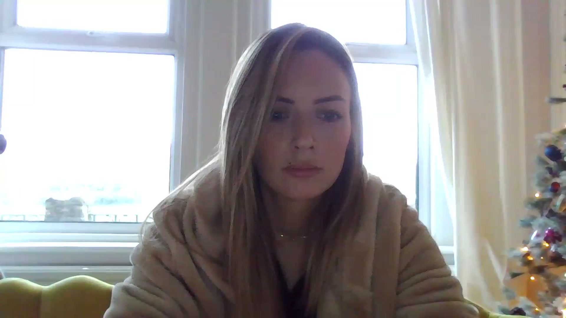 Gallery image thumbnail from Courtney's myfreecams stream on, 11/22/2023, 09:51 image 9 of 20