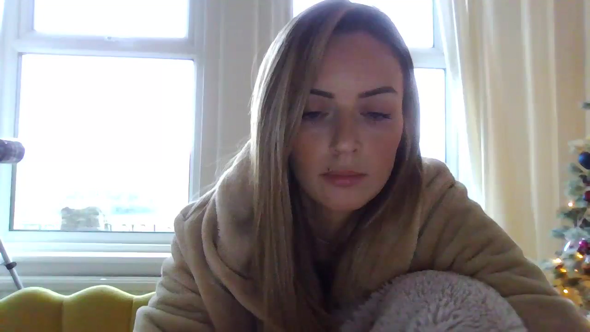 Gallery image thumbnail from Courtney's myfreecams stream on, 11/22/2023, 09:51 image 4 of 20