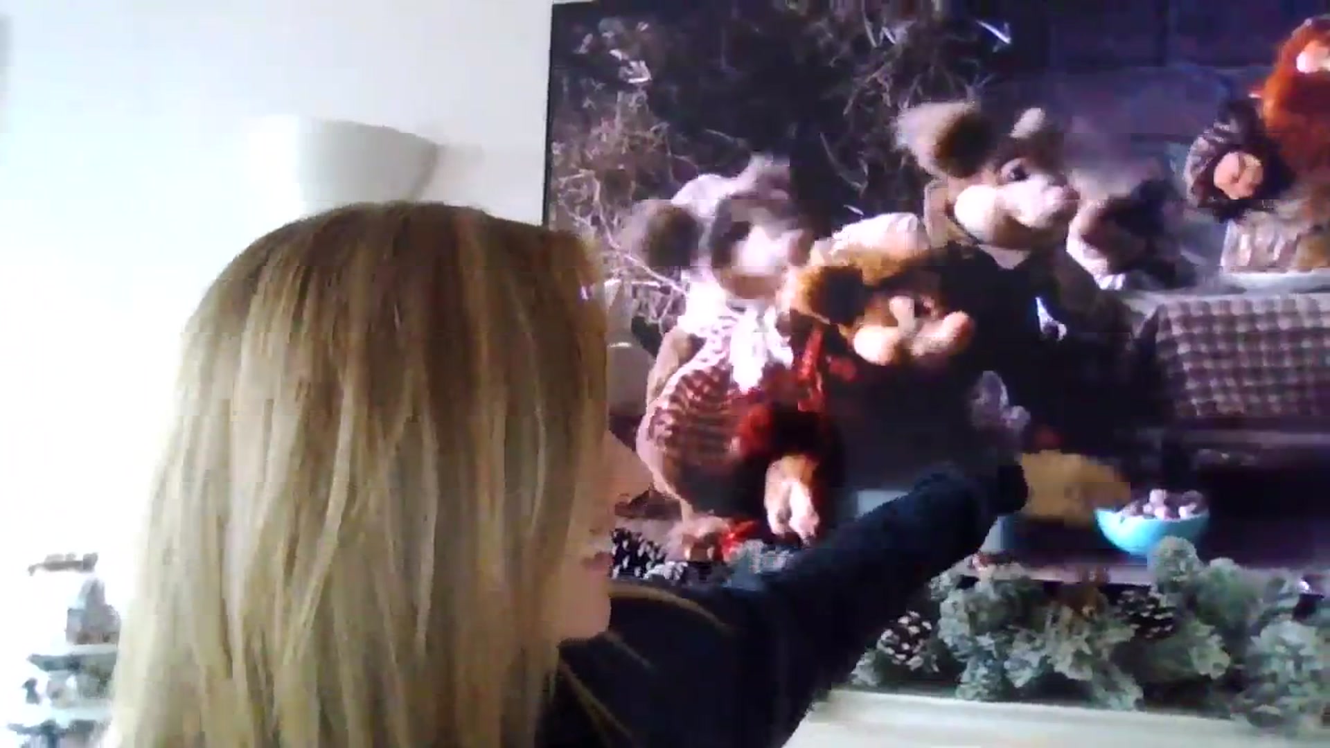 Gallery image thumbnail from Courtney's myfreecams stream on, 11/22/2023, 12:36 image 6 of 20