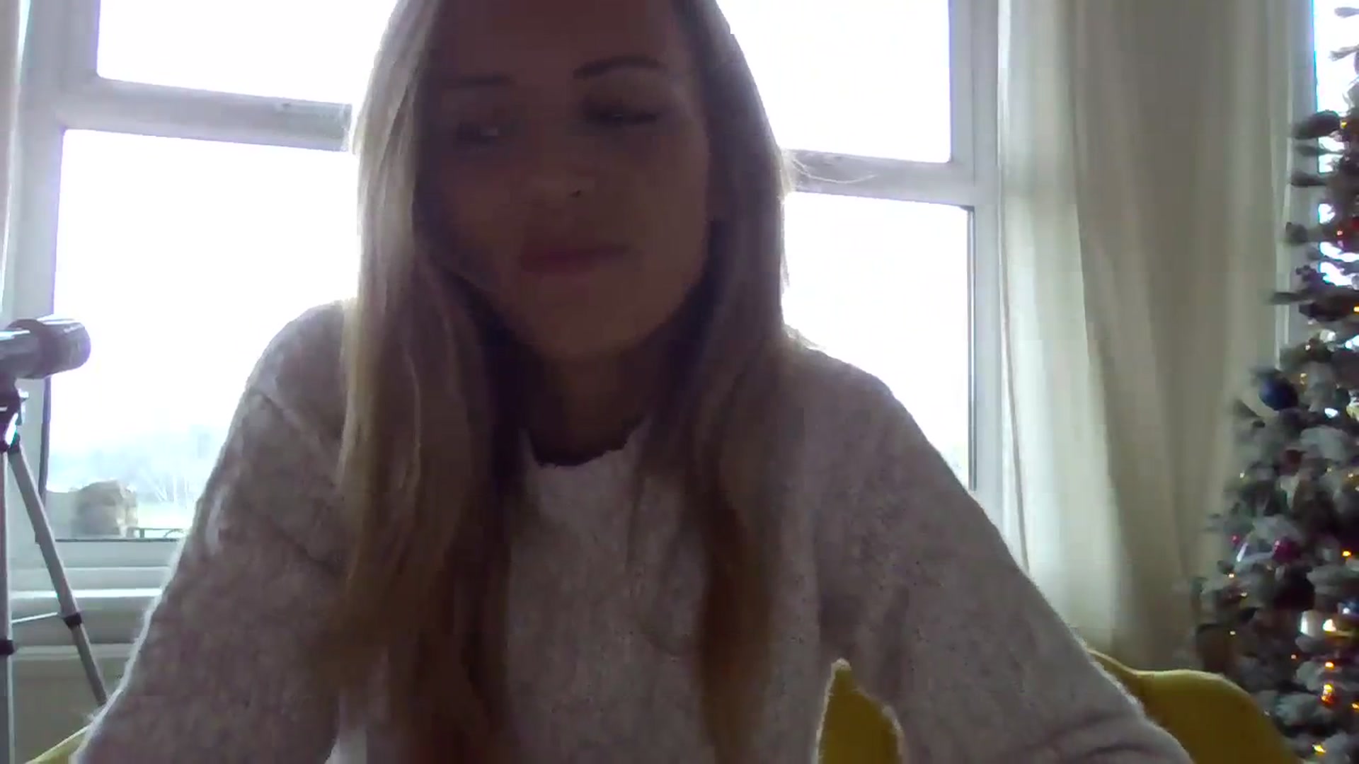Gallery image thumbnail from Courtney's myfreecams stream on, 11/26/2023, 13:02 image 11 of 20