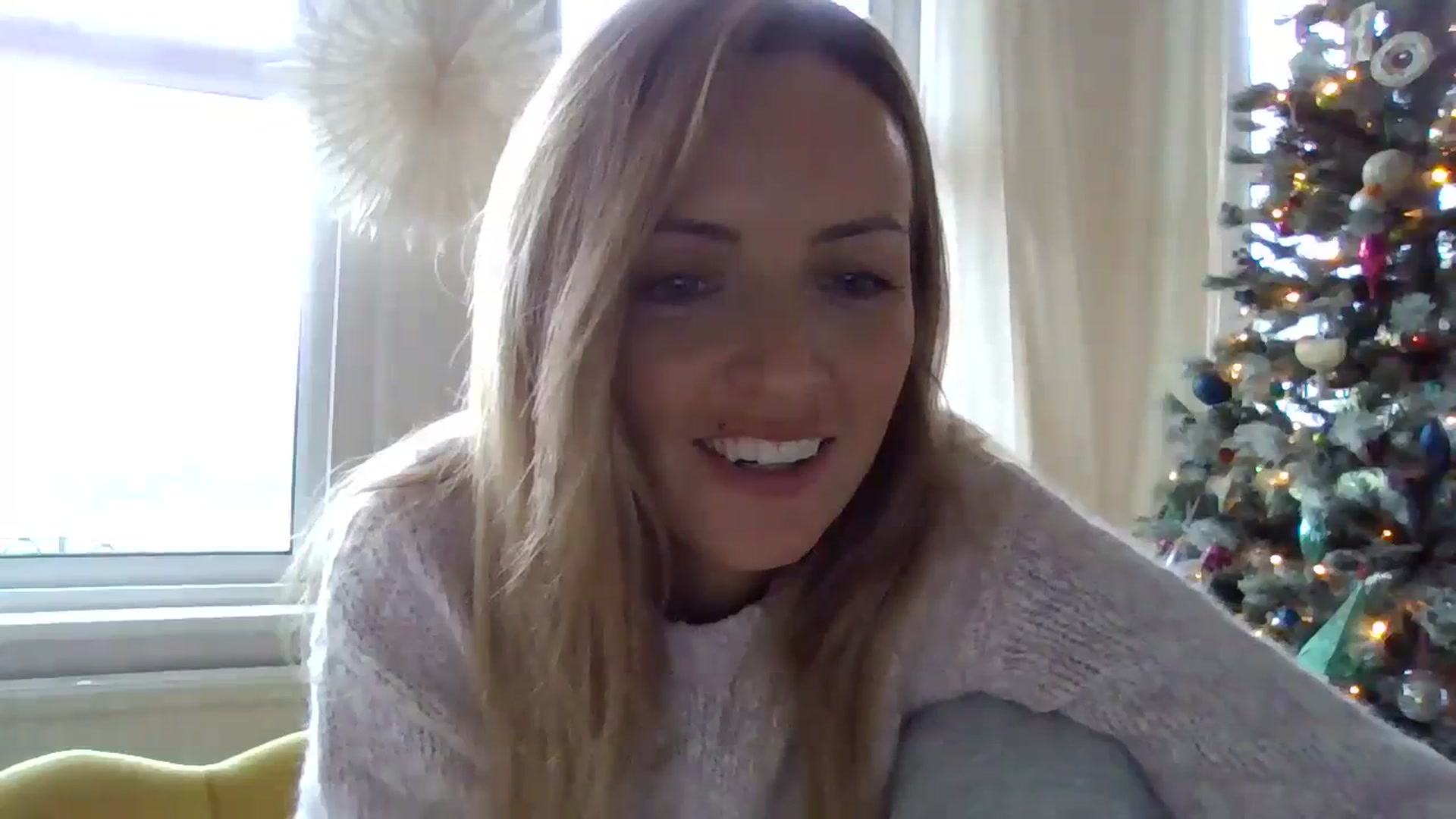 Gallery image thumbnail from Courtney's myfreecams stream on, 11/26/2023, 13:02 image 9 of 20