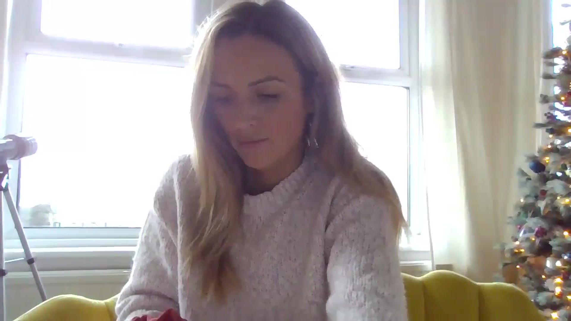 Gallery image thumbnail from Courtney's myfreecams stream on, 11/26/2023, 13:02 image 13 of 20