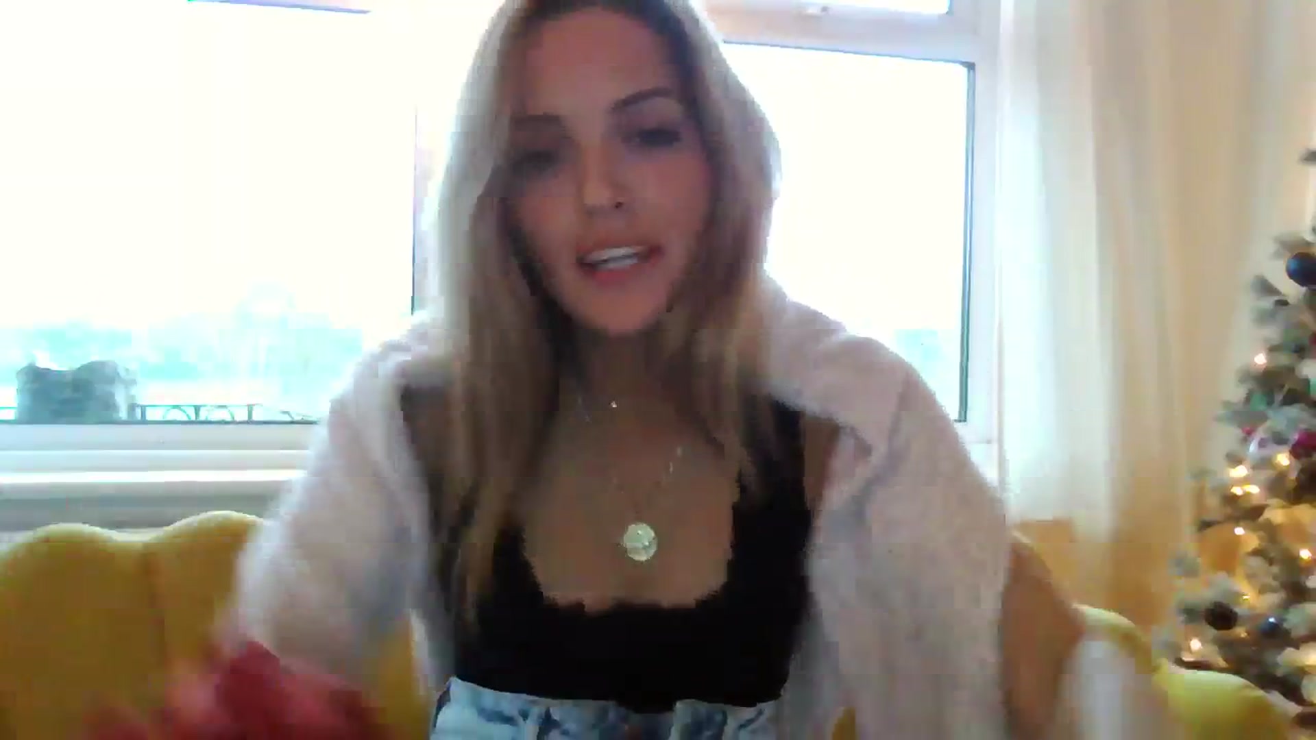 Gallery image thumbnail from Courtney's myfreecams stream on, 11/26/2023, 15:19 image 16 of 20