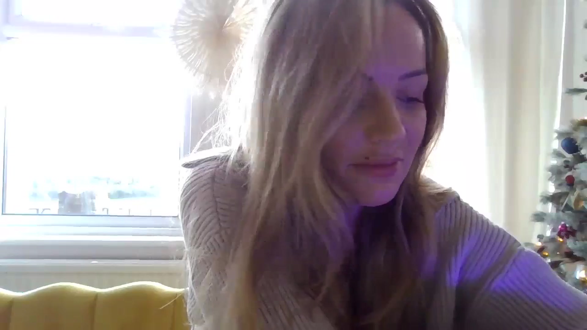 Gallery image thumbnail from Courtney's myfreecams stream on, 11/27/2023, 11:05 image 9 of 20