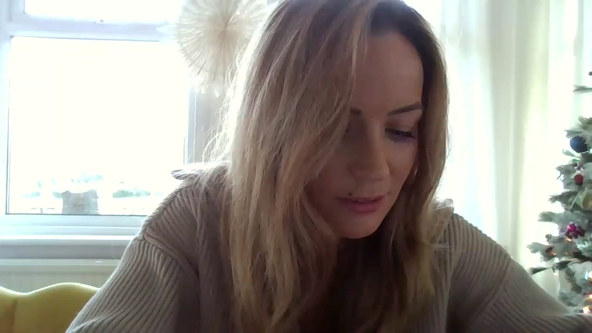 Gallery image thumbnail from Courtney's myfreecams stream on, 11/27/2023, 11:05 image 15 of 20