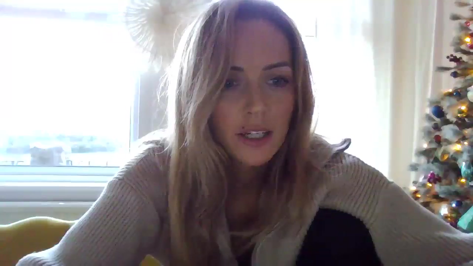 Gallery image thumbnail from Courtney's myfreecams stream on, 11/27/2023, 14:04 image 4 of 20