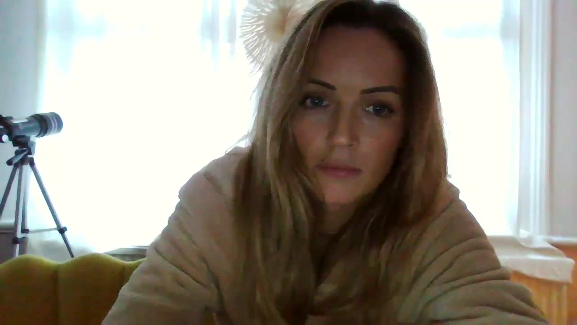 Gallery image thumbnail from Courtney's myfreecams stream on, 11/27/2023, 14:59 image 19 of 20