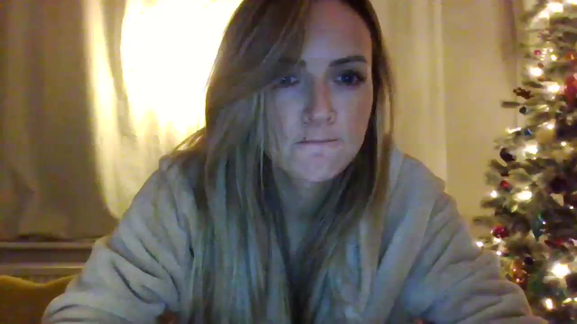 Gallery image thumbnail from Courtney's myfreecams stream on, 12/01/2023, 22:58 image 14 of 20