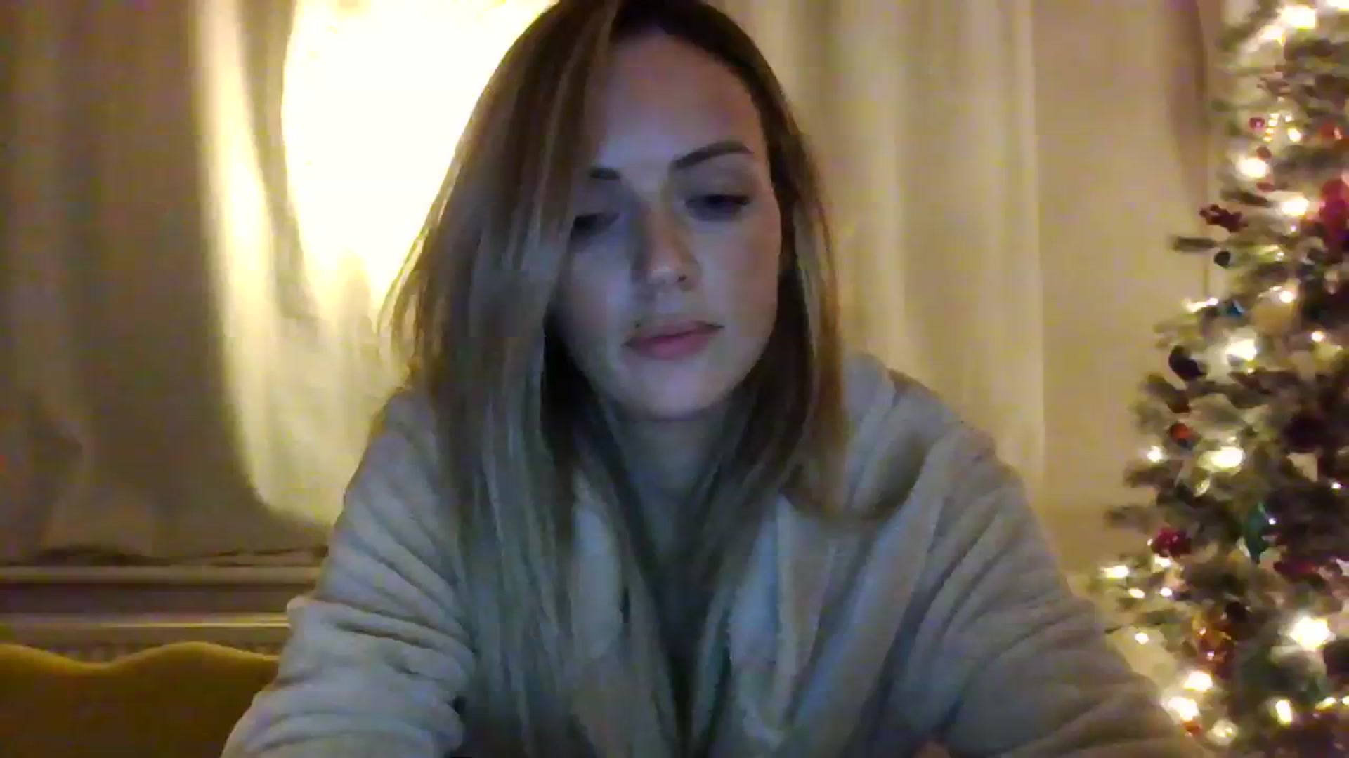 Gallery image thumbnail from Courtney's myfreecams stream on, 12/01/2023, 22:58 image 12 of 20