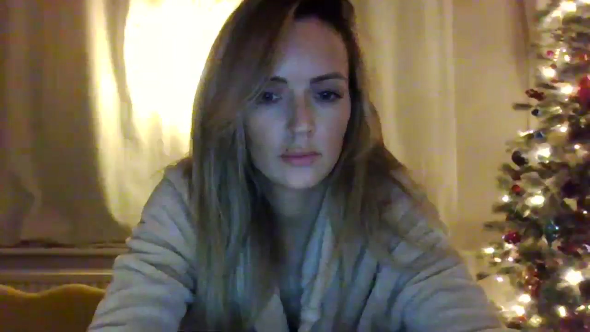 Gallery image thumbnail from Courtney's myfreecams stream on, 12/01/2023, 23:18 image 5 of 20