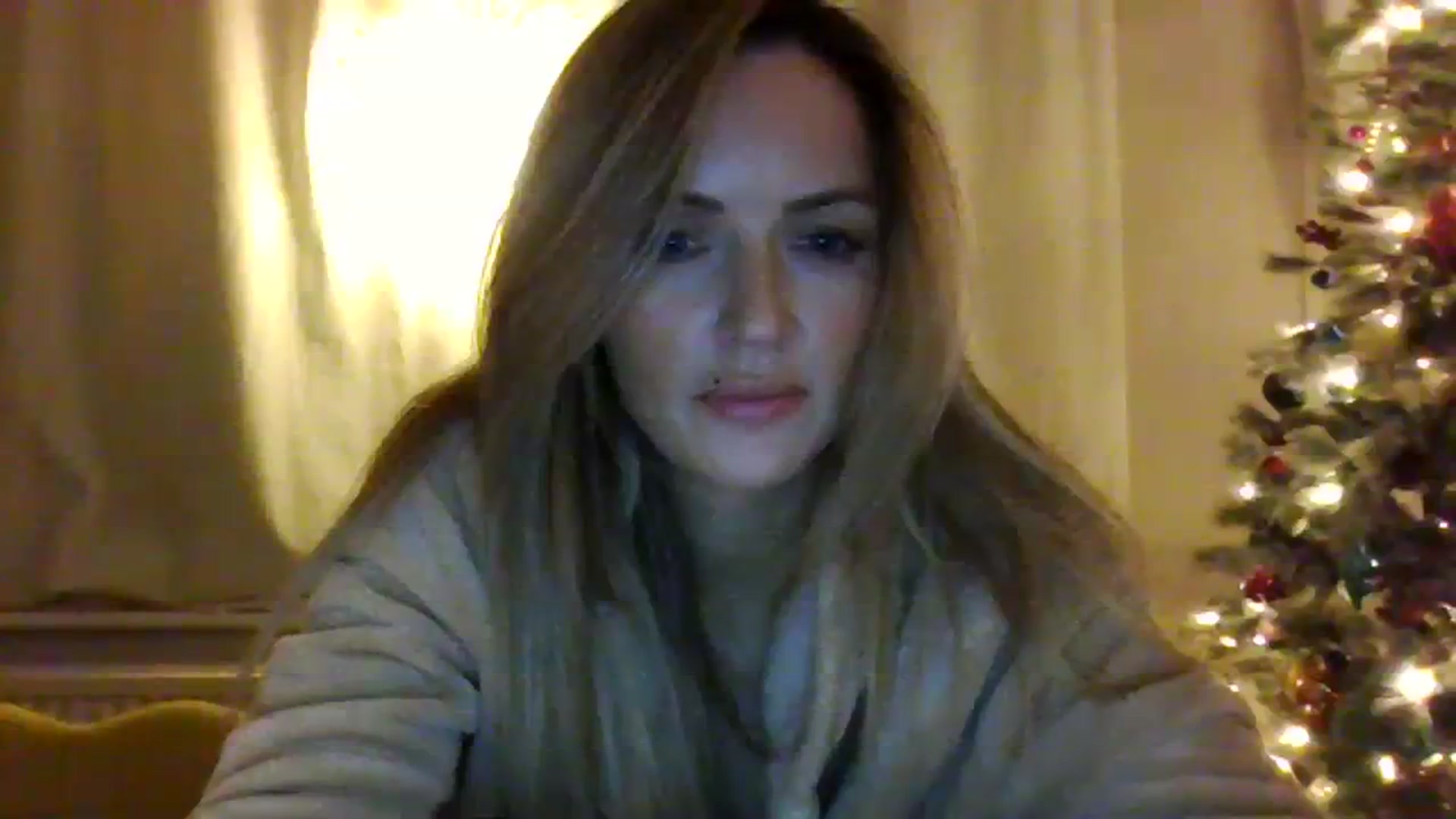 Gallery image thumbnail from Courtney's myfreecams stream on, 12/01/2023, 23:18 image 9 of 20