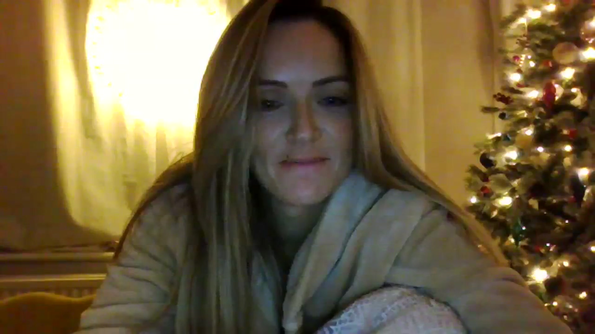Gallery image thumbnail from Courtney's myfreecams stream on, 12/01/2023, 23:18 image 13 of 20