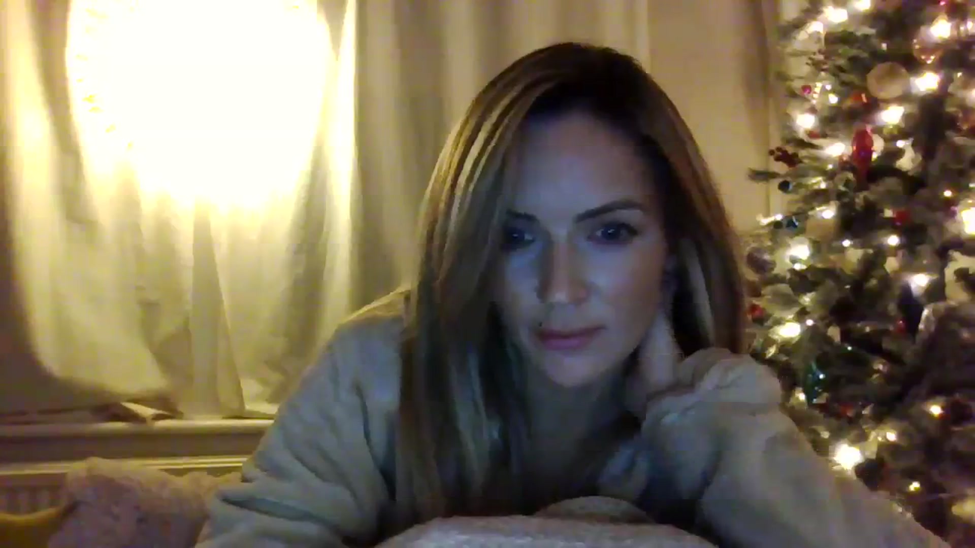 Gallery image thumbnail from Courtney's myfreecams stream on, 12/01/2023, 23:48 image 10 of 20