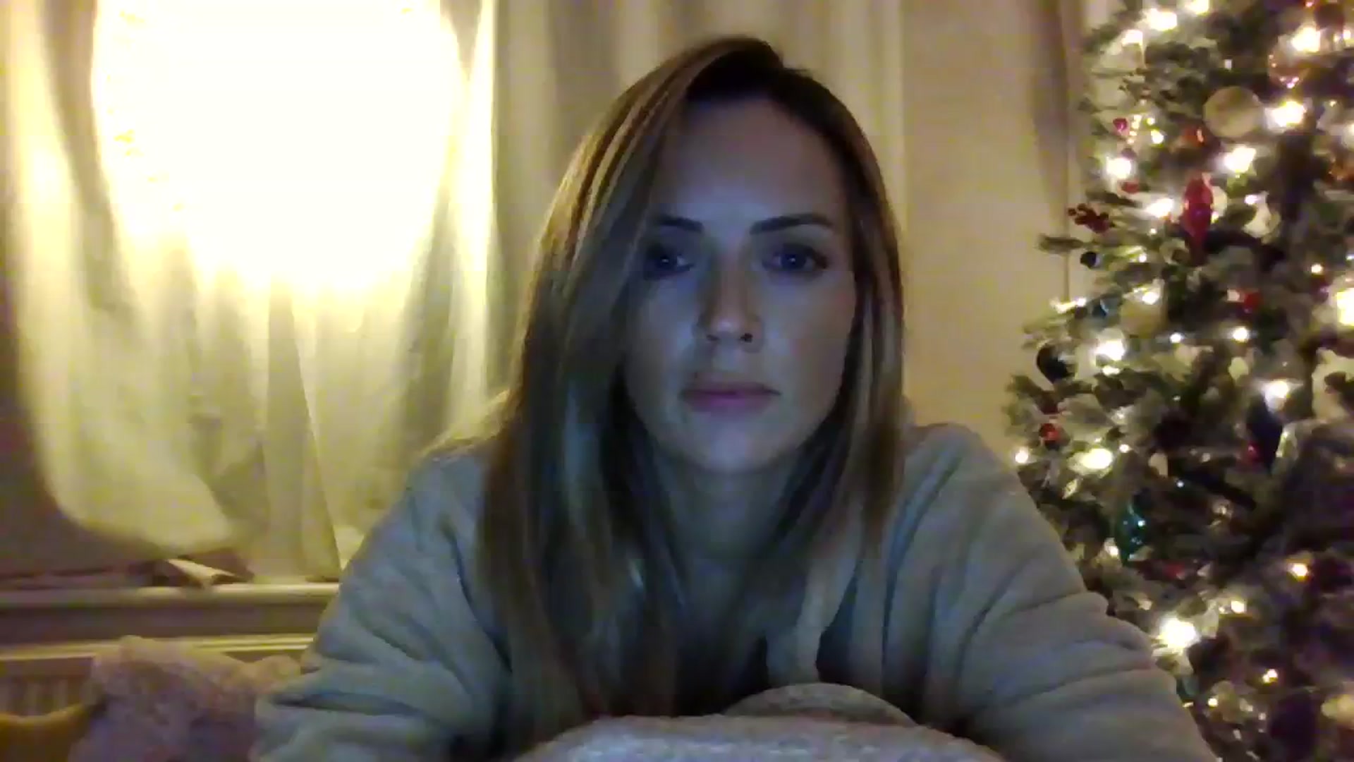 Gallery image thumbnail from Courtney's myfreecams stream on, 12/01/2023, 23:48 image 8 of 20